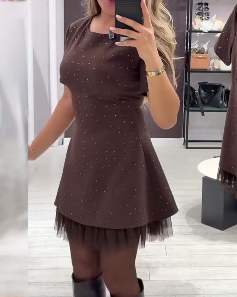 Przytula™ | Celestina — Elegancka Sukienka Mini z Subtelnym Połyskiem i Zwiewnym Tiulowym Wykończeniem