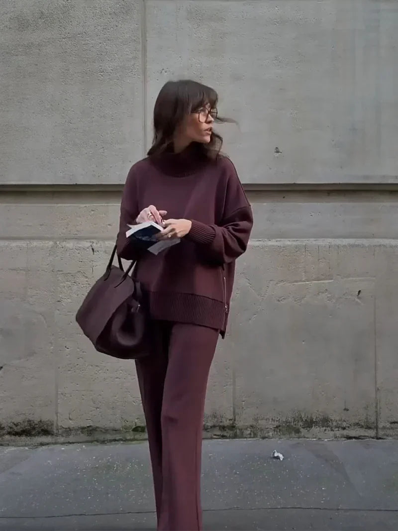 Przytula™ | Lena — Komplet luźnej bluzy i spodni pasujących do siebie