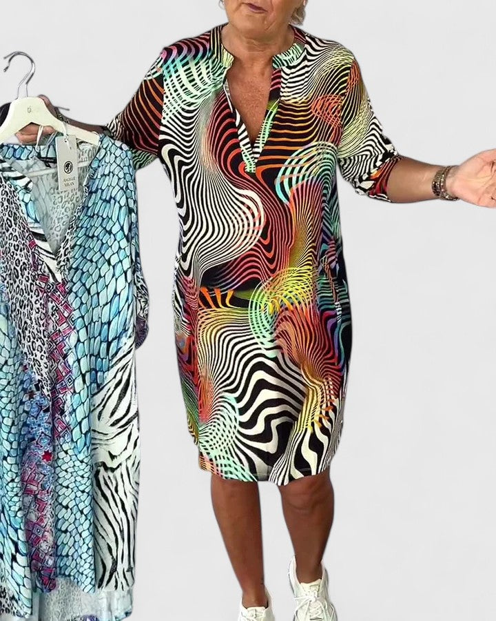 Przytula™ | Helinae  Stylowa Sukienka z Dekoltem w Kształcie V